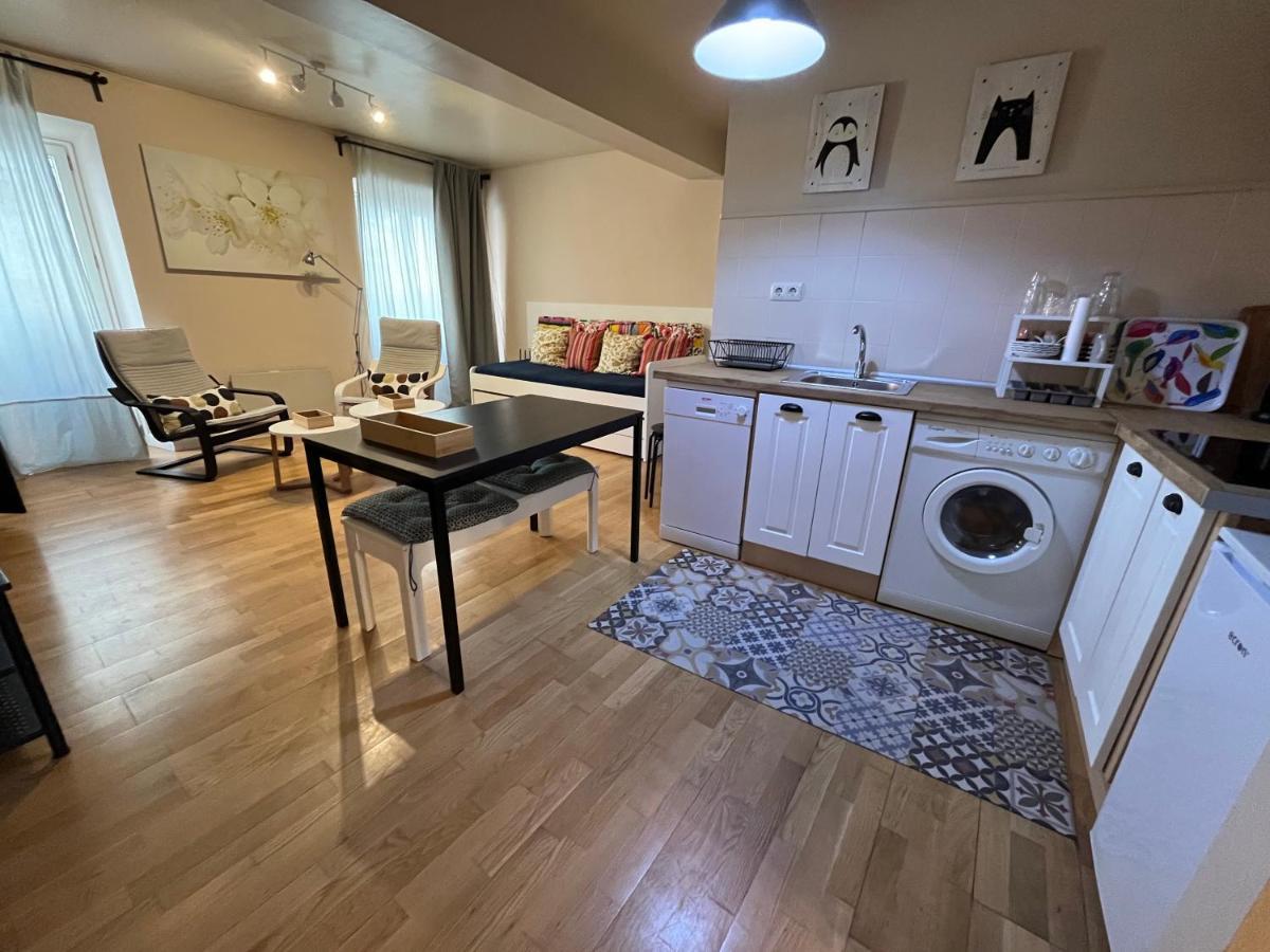 Apartamento Sebrenu 1 リバデセリャ エクステリア 写真